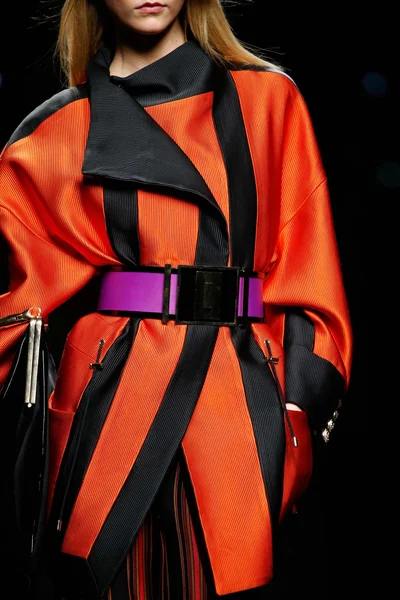 Look 54